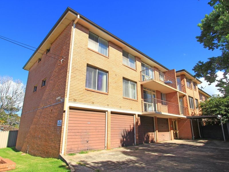 12/142 Gladstone Avenue, Coniston NSW 2500
