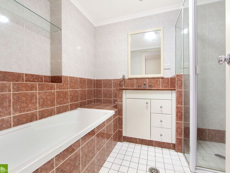 4/2 Pleasant Avenue, Wollongong North NSW 2500