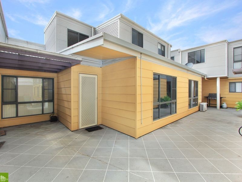 6/290 Crown Street, Wollongong NSW 2500