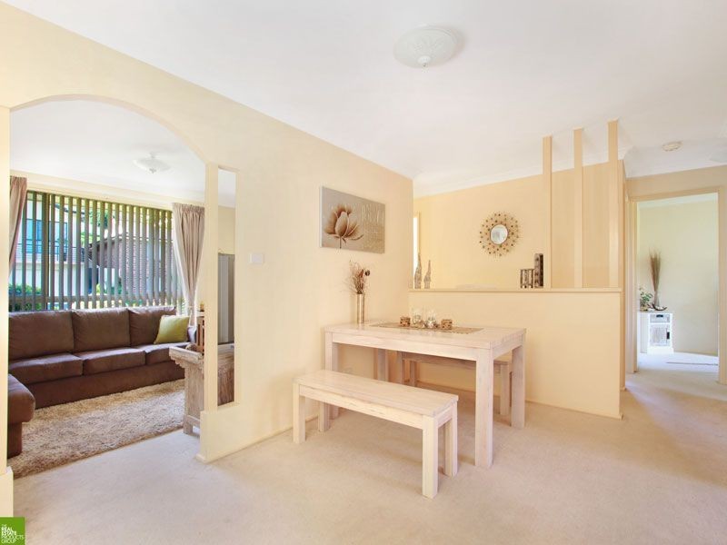 2/2 Juniper Place, Farmborough Heights NSW 2526