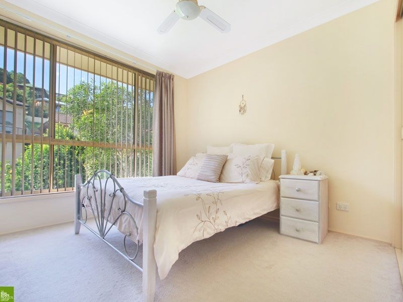 2/2 Juniper Place, Farmborough Heights NSW 2526