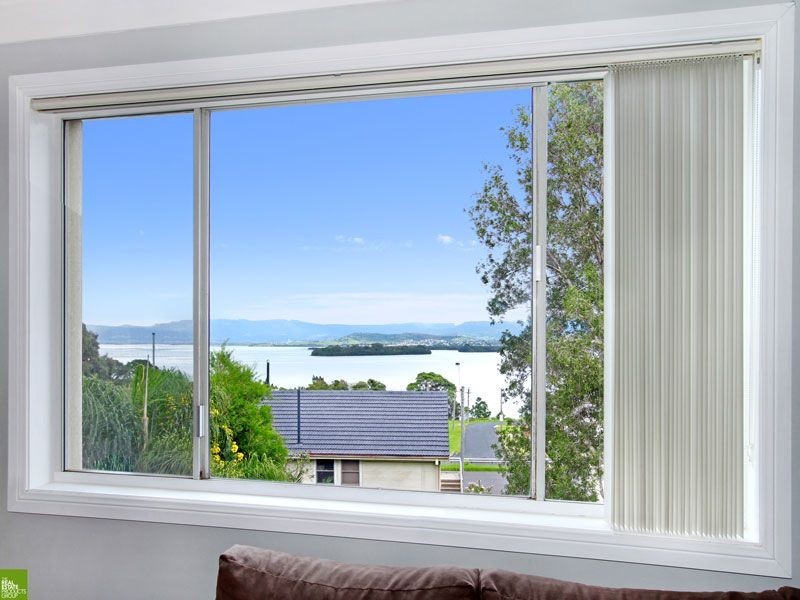 53 Hassan Street, Lake Heights NSW 2502