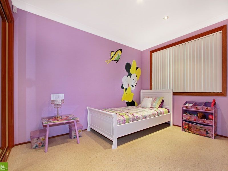 53 Hassan Street, Lake Heights NSW 2502