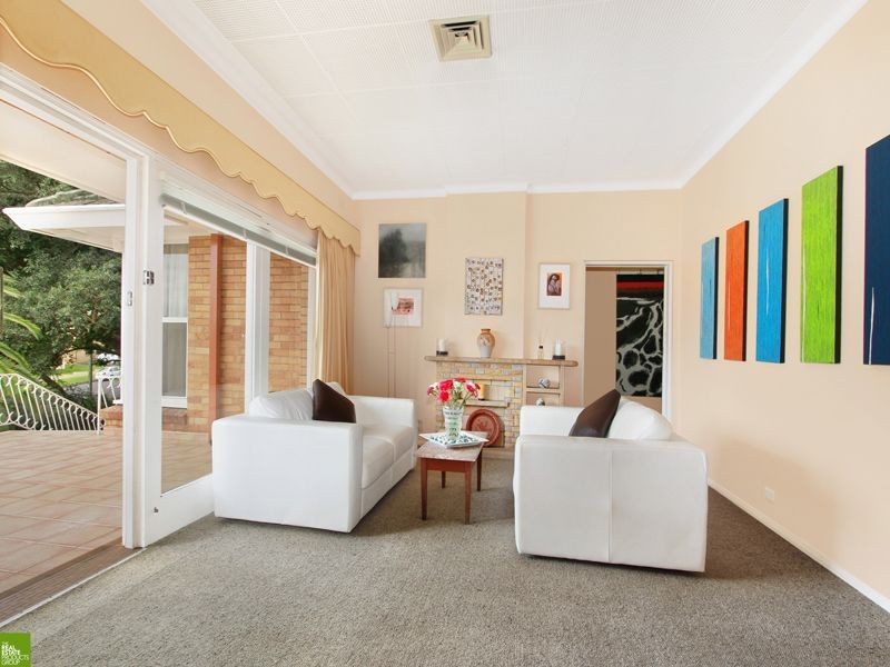 42 Mangerton Road, Mangerton NSW 2500