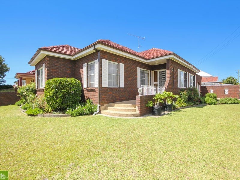 37 Breda Street, Fairy Meadow NSW 2519