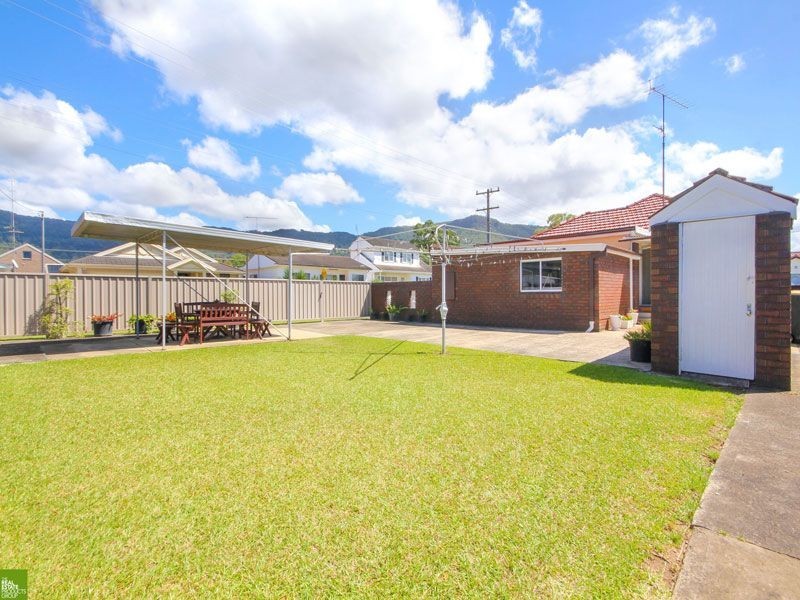37 Breda Street, Fairy Meadow NSW 2519