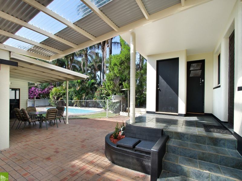 33 Charles Road, Balgownie NSW 2519