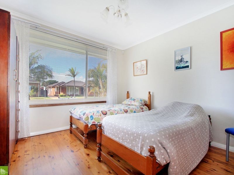 18 Cleverdon Crescent, Figtree NSW 2525