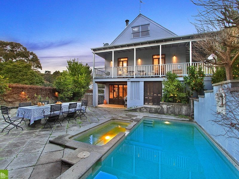 41 Stafford Road, Mount Kembla NSW 2526