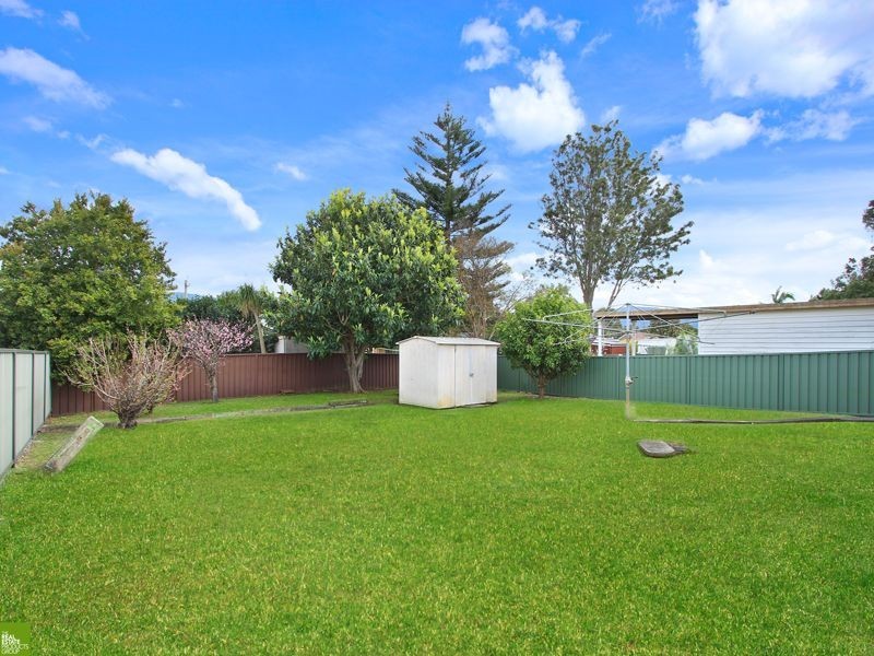 14 Saville Road, Dapto NSW 2530