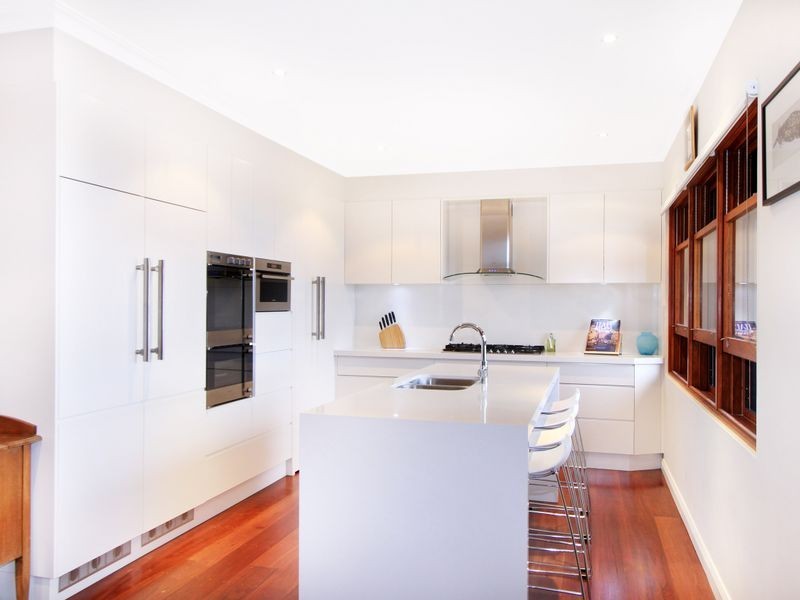 6-8 Foothills Road, Corrimal NSW 2518