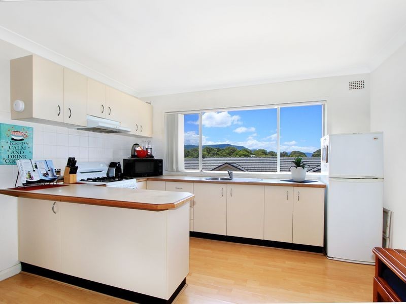 8/15 Hillcrest Street, Wollongong NSW 2500