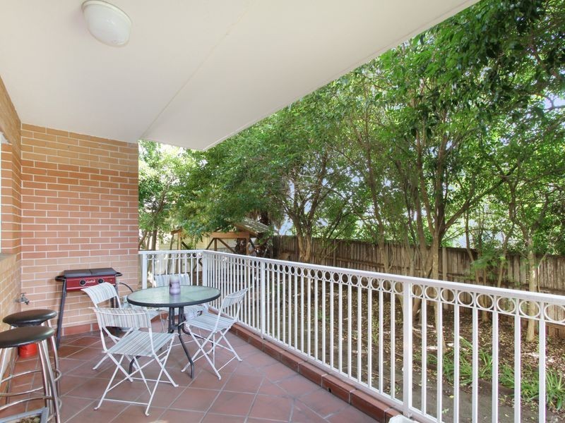 2/3 Thomas Street, Wollongong NSW 2500