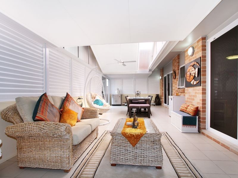 2 Robert Street, Corrimal NSW 2518