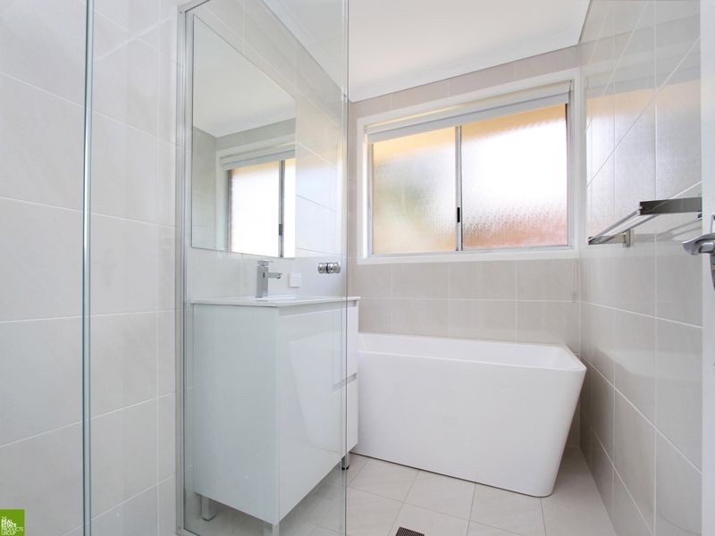 10 Horsley Drive, Horsley NSW 2530