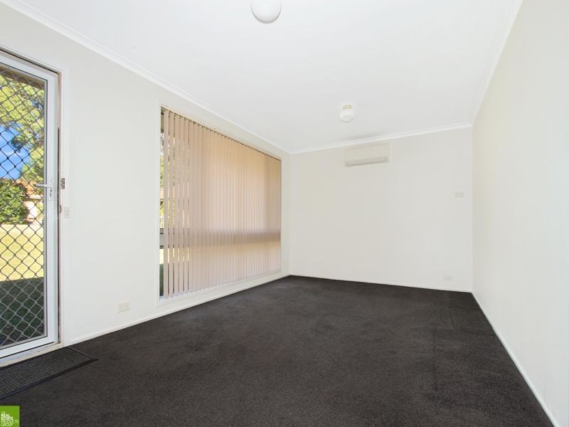10 Horsley Drive, Horsley NSW 2530