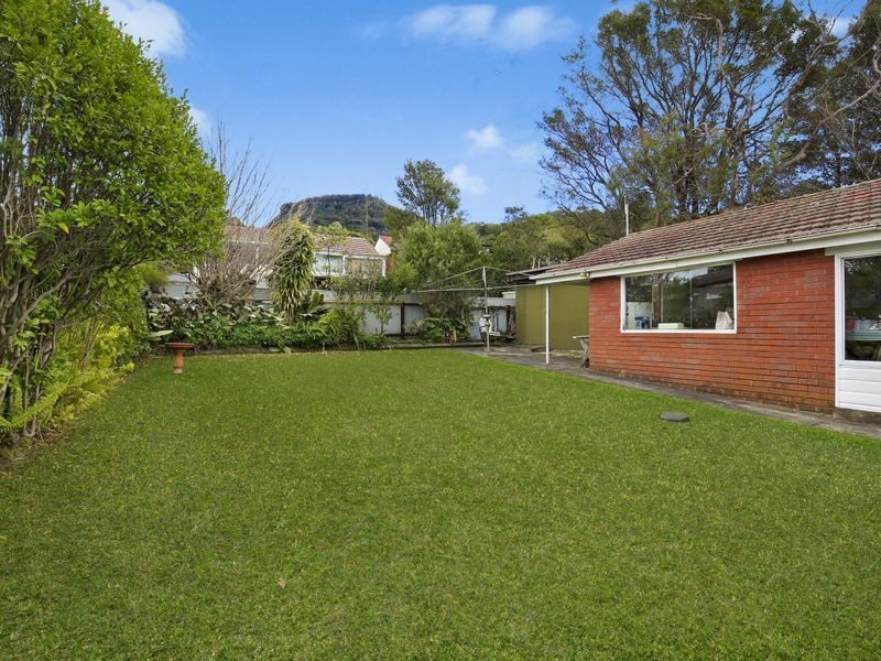 12 Robsons Road, Keiraville NSW 2500