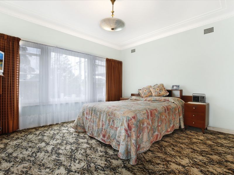 12 Robsons Road, Keiraville NSW 2500