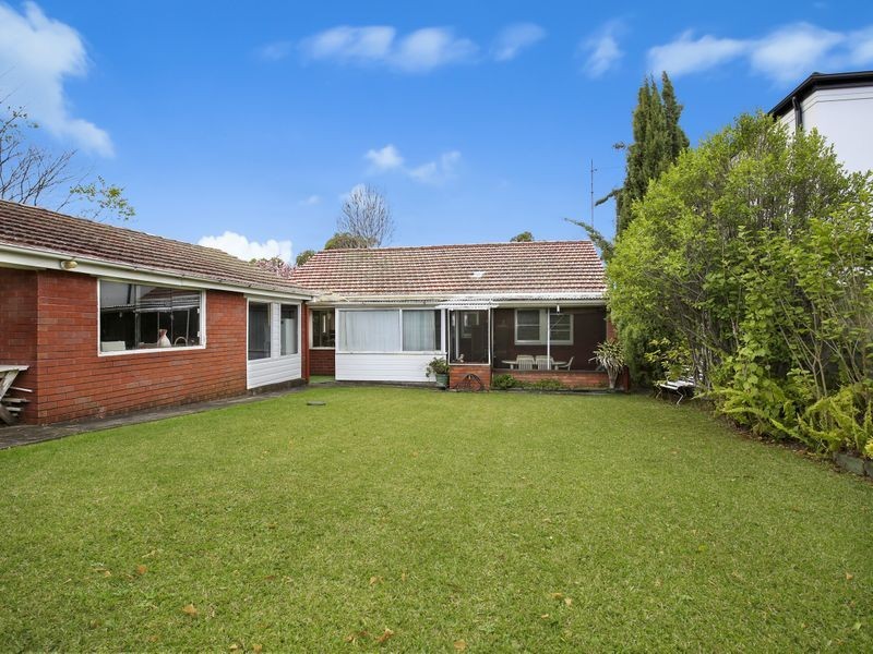 12 Robsons Road, Keiraville NSW 2500