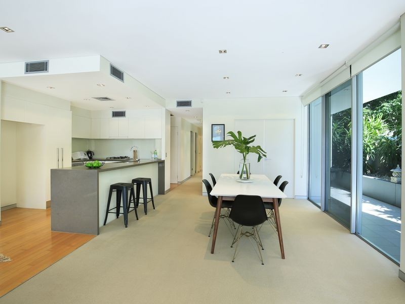 2/19-21 Gipps Street, Wollongong NSW 2500