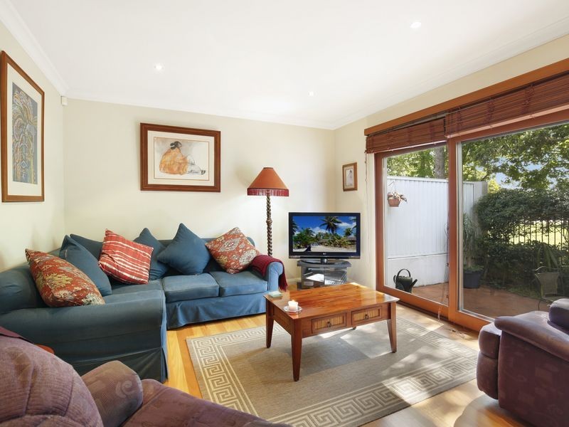 2/1 Reserve Street, West Wollongong NSW 2500