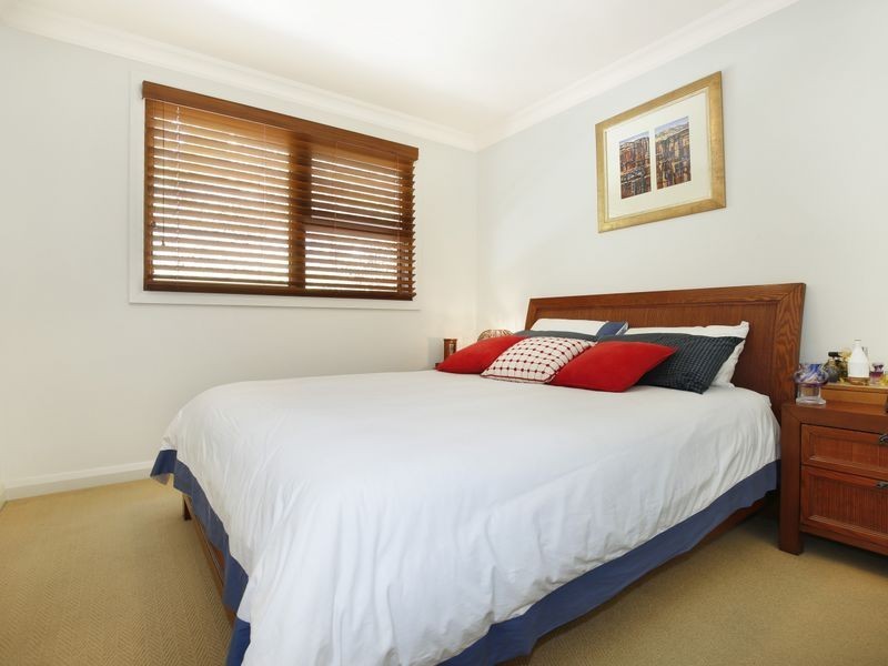 2/1 Reserve Street, West Wollongong NSW 2500