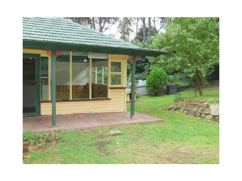 4 Toorak Avenue, Mangerton NSW 2500