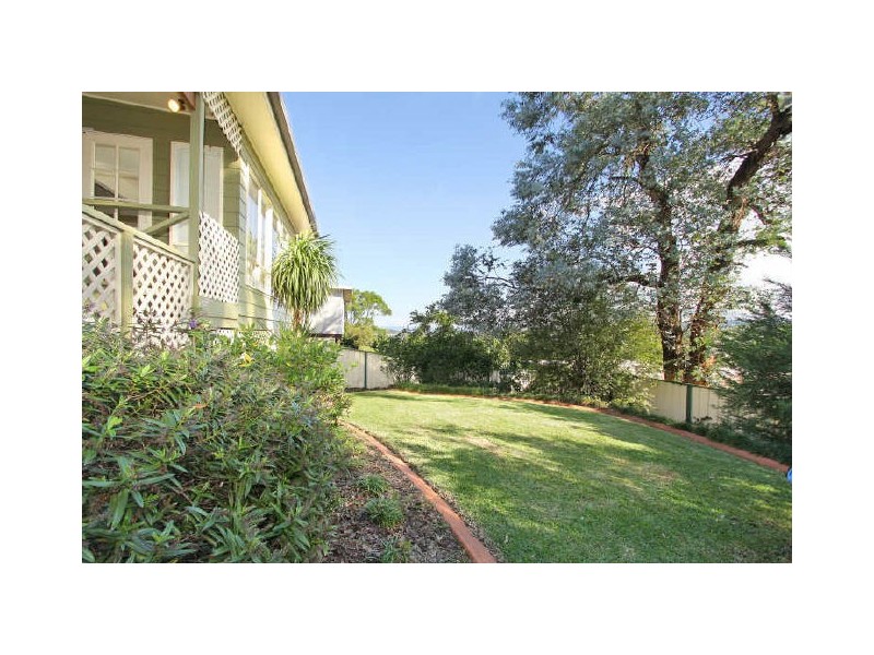 18 Evelyn Avenue, Figtree NSW 2525