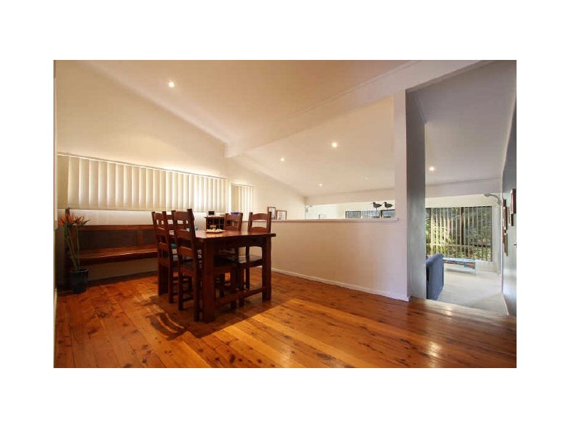 18 Evelyn Avenue, Figtree NSW 2525