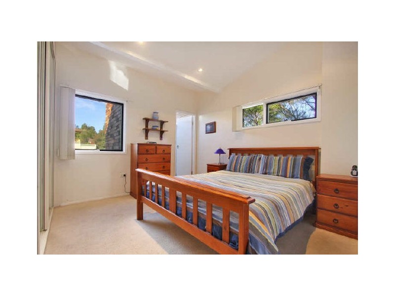 18 Evelyn Avenue, Figtree NSW 2525