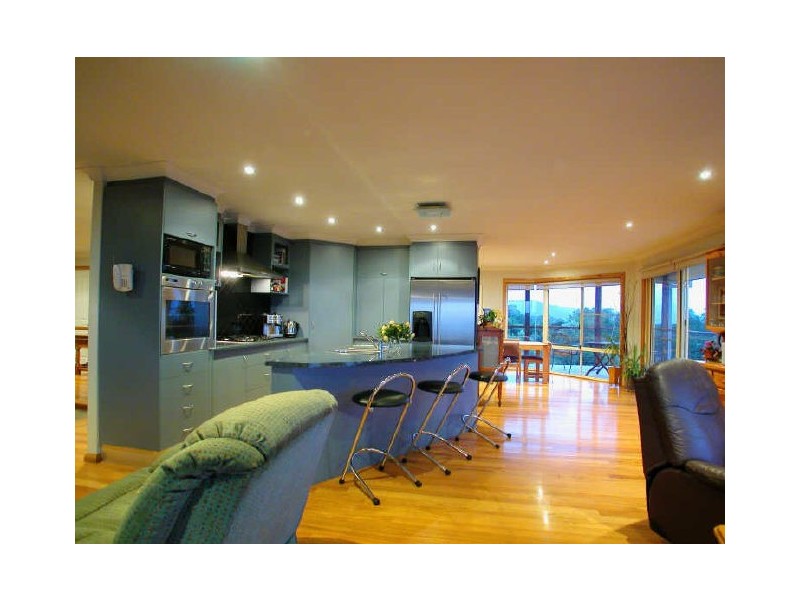 25 Lyndon Street, Corrimal NSW 2518