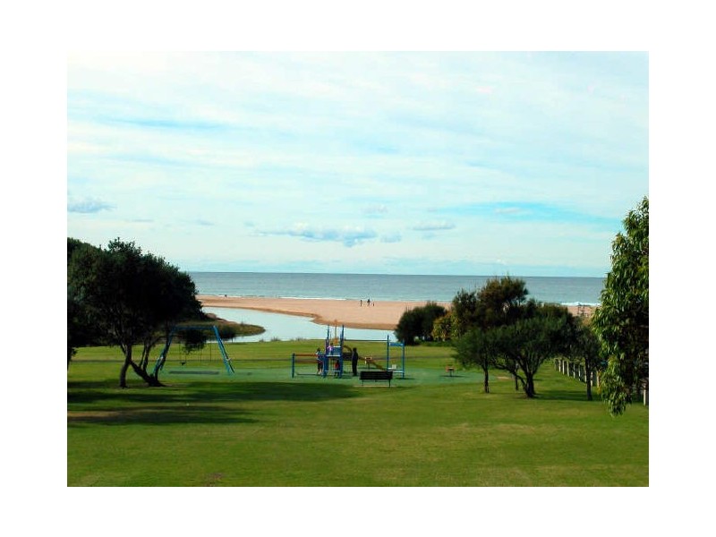 28 Birch Crescent, Corrimal East NSW 2518