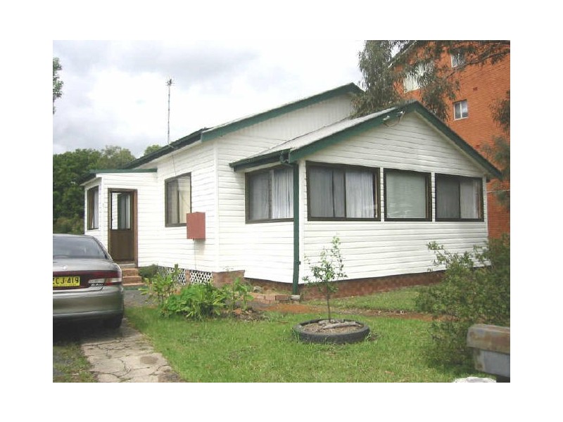 7 Collaery Avenue, Fairy Meadow NSW 2519