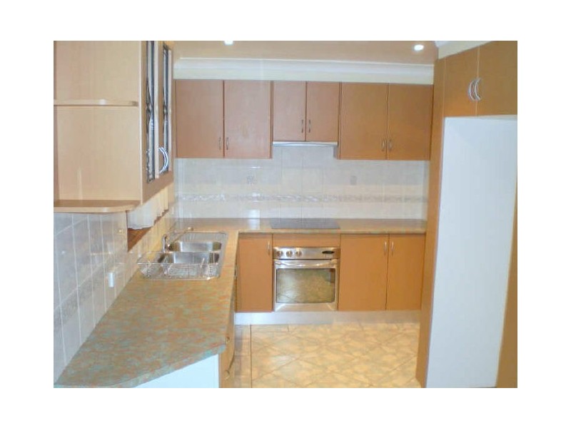 9 Aminya Place, Farmborough Heights NSW 2526