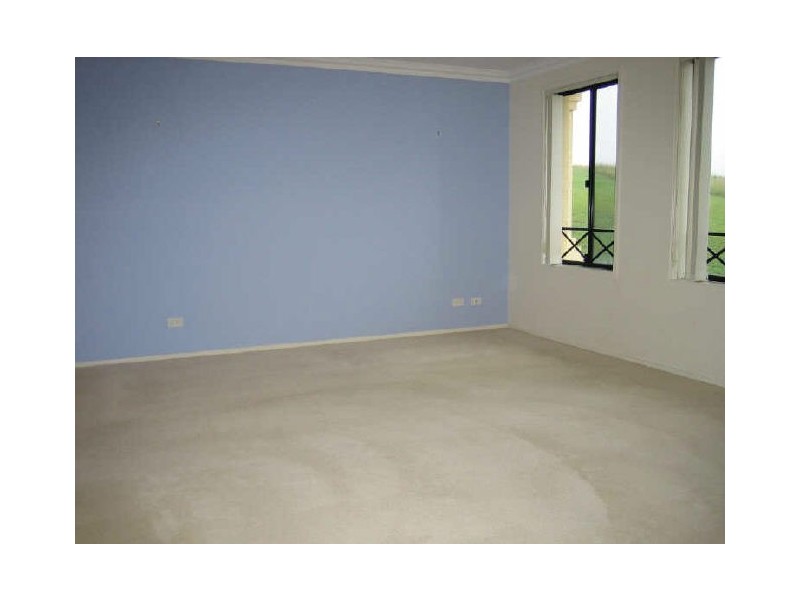 28 Byron Circuit, Flinders NSW 2529