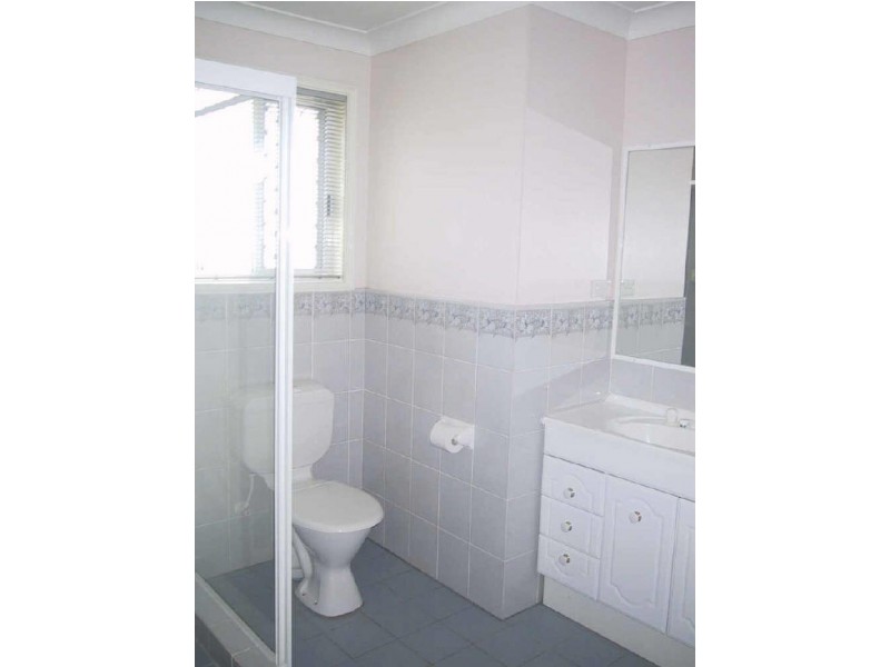 4/8 William Street, Figtree NSW 2525