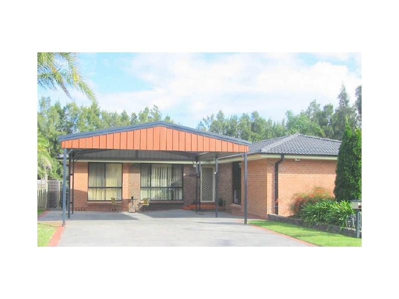 8 Shell Place, Dapto NSW 2530