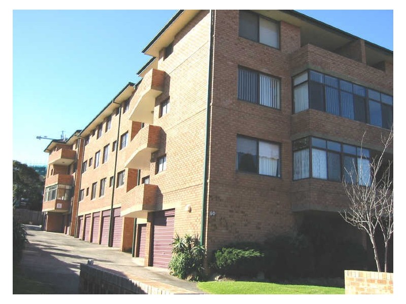 8/60 Campbell Street, Wollongong NSW 2500