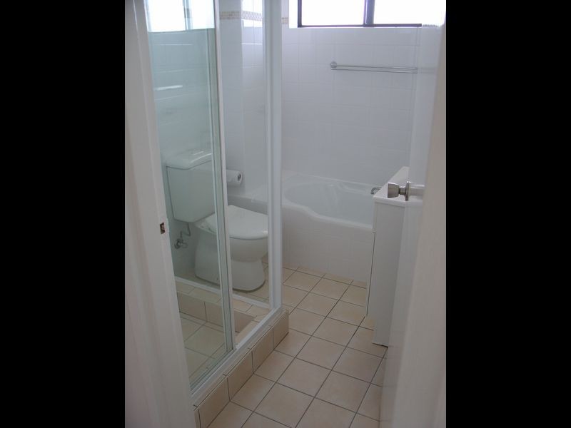 8/60 Campbell Street, Wollongong NSW 2500