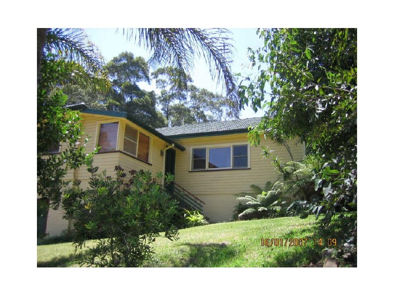 4 Toorak Avenue, Mangerton NSW 2500