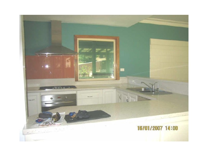 4 Toorak Avenue, Mangerton NSW 2500