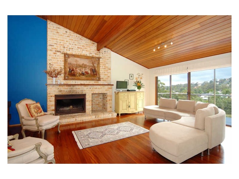 17 Gore Street, Balgownie NSW 2519