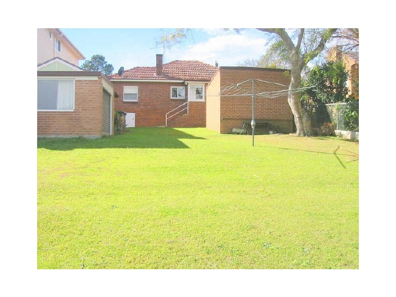 50 Woodlawn Avenue, Mangerton NSW 2500