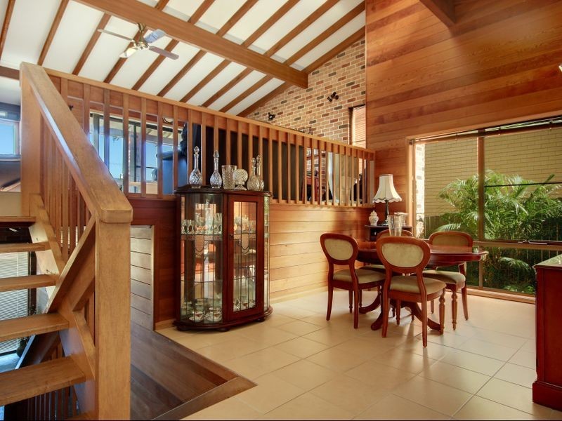 42 Foothills Road, Corrimal NSW 2518