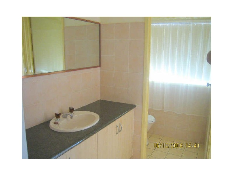 176 Captain Cook Drive, Barrack Heights NSW 2528
