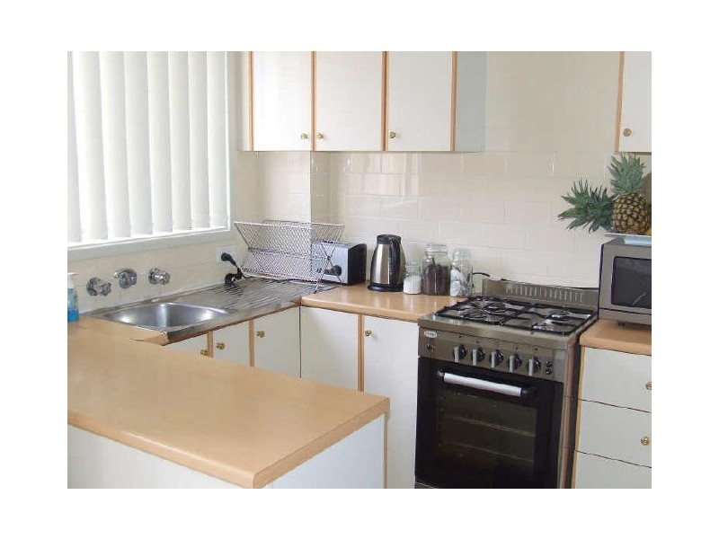 4/1 The Avenue, Bellambi NSW 2518
