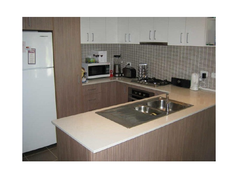 2/21-23 Hospital Road, Bulli NSW 2516