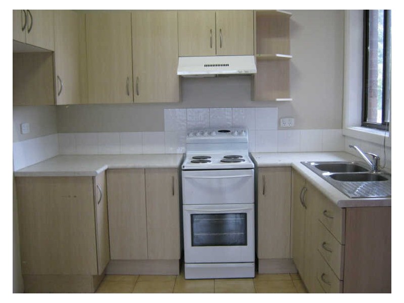 1/54 Bridge Street, Coniston NSW 2500