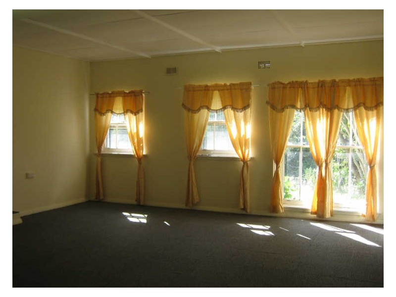 26 Mangerton Road, Mangerton NSW 2500