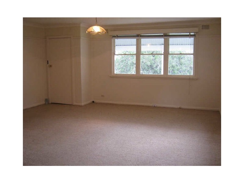 9 Gillard Street, Berkeley NSW 2506